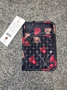Lug Dagger Rose Pilot Passport Wallet